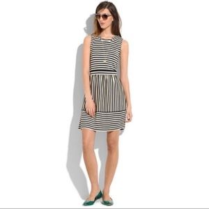Madewell Hi-Line striped dress size 4